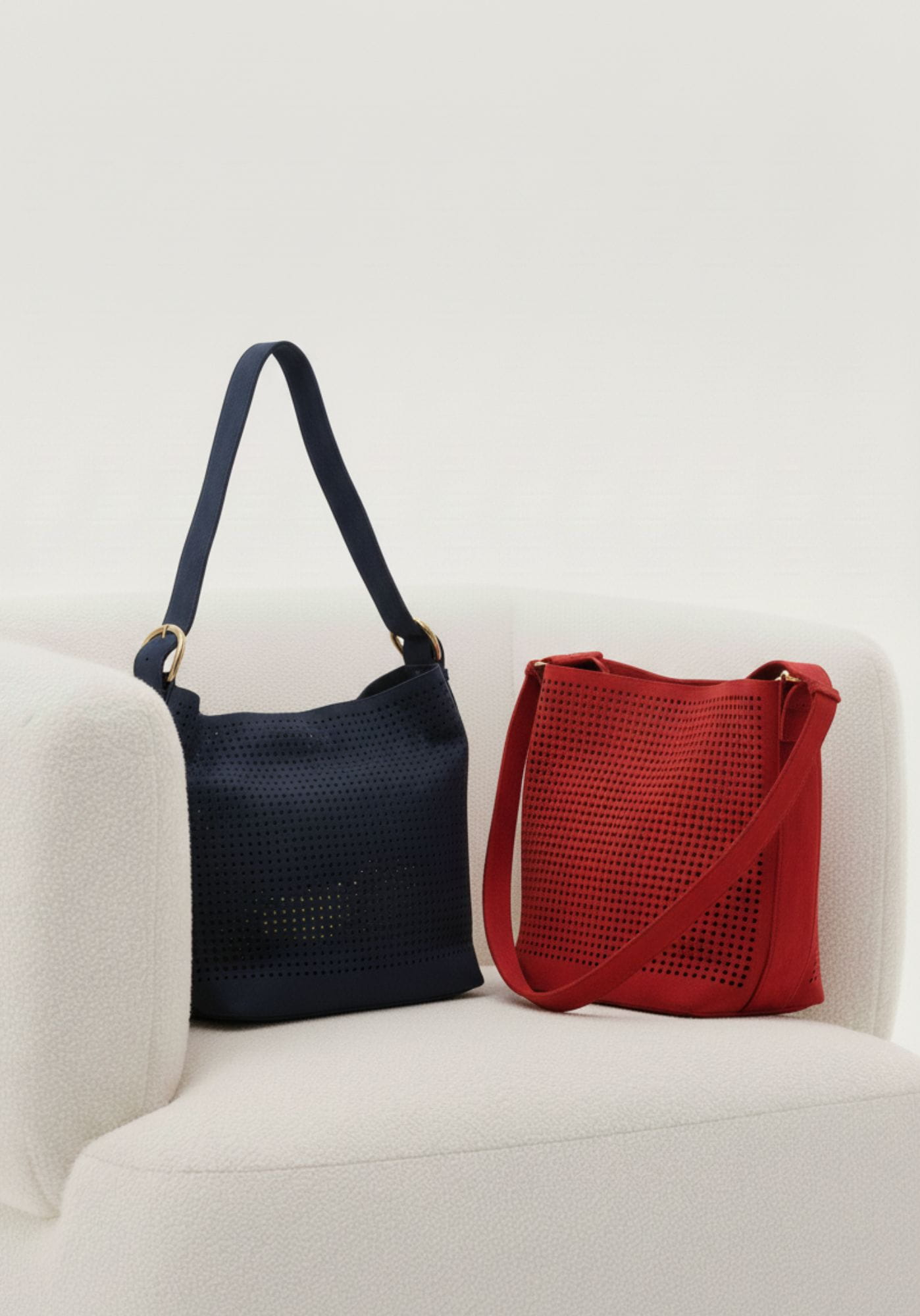 Bolso hobo Noco calado rojo - Imagen 2