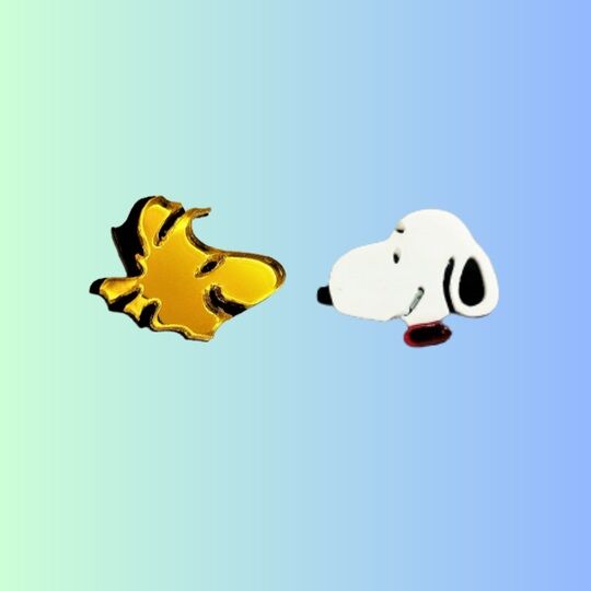 Pendientes Snoopy y Charlie mini - Imagen 3